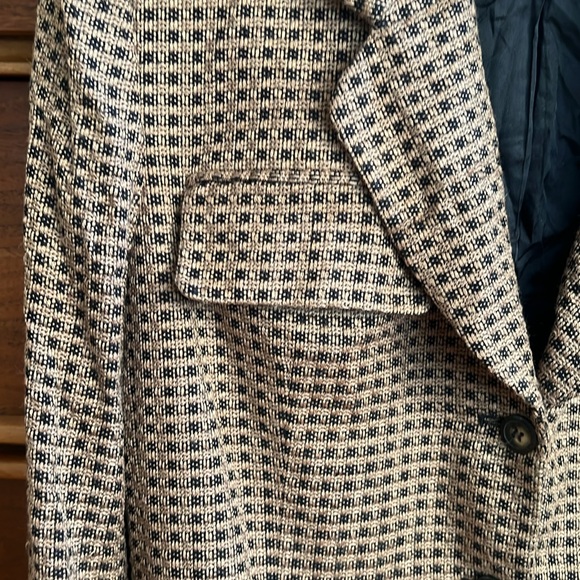 Vintage Jones New York Light Brown and Black Checkered Blazer - Picture 3 of 10